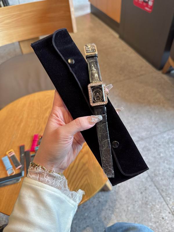 Chanel 34.6X26.7mm 13 (19)