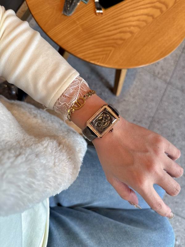 Chanel 34.6X26.7mm 13 (22)