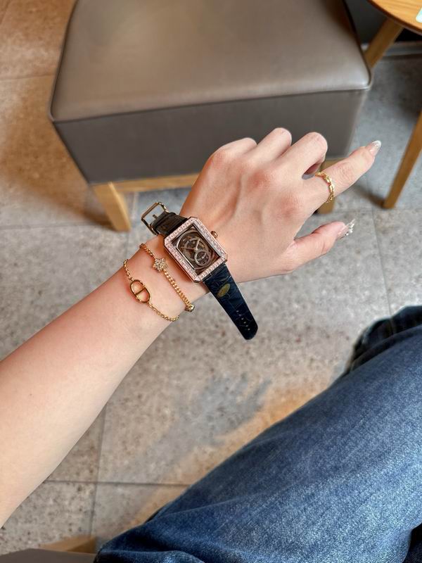 Chanel 34.6X26.7mm 14 (30)