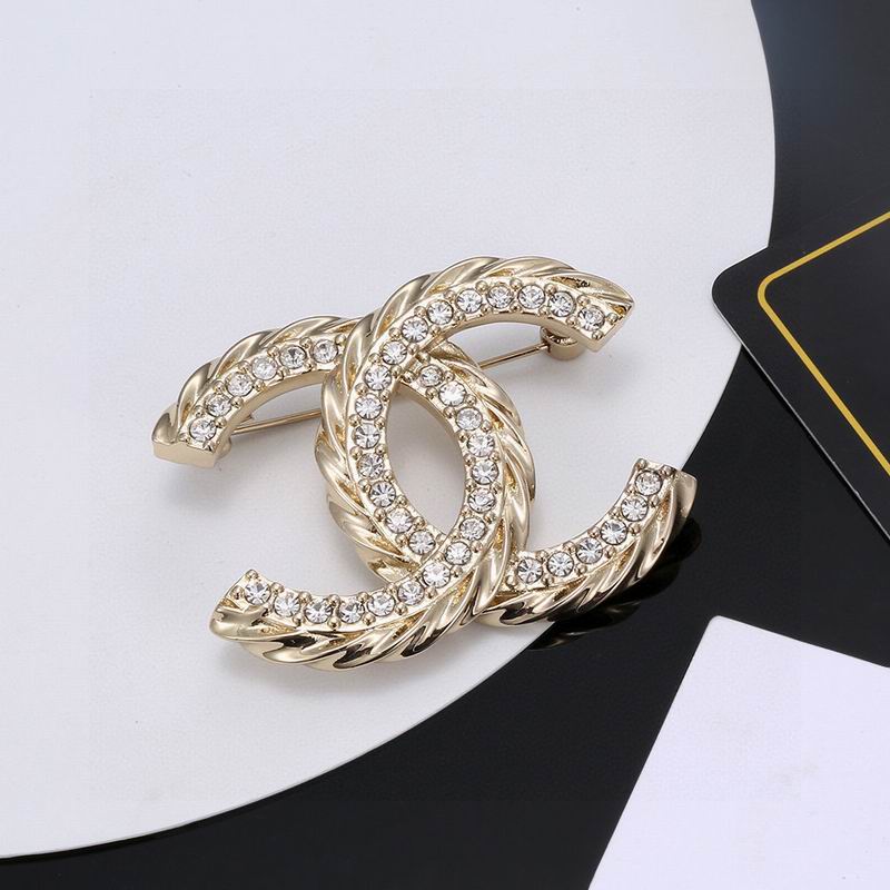 Chanel Brooch 03lyh147 (2)