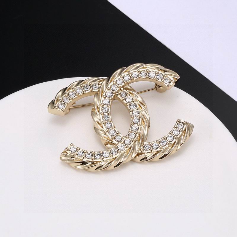 Chanel Brooch 03lyh147 (3)