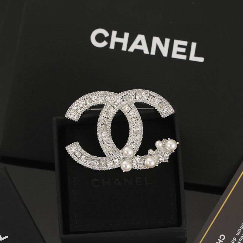 Chanel Brooch 03lyh149 (1)