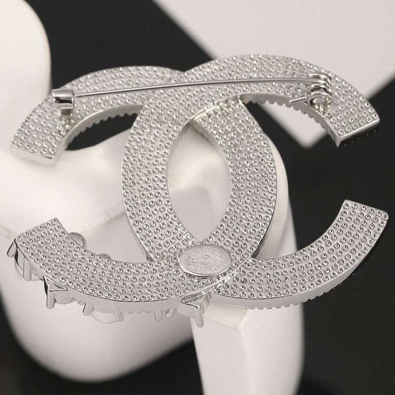 Chanel Brooch 03lyh149 (2)