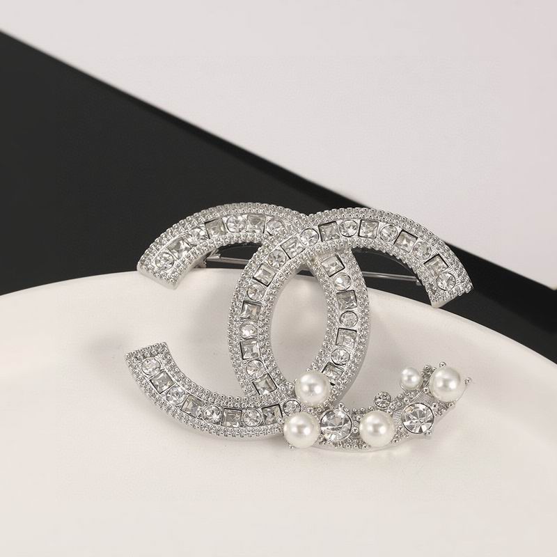 Chanel Brooch 03lyh149 (8)