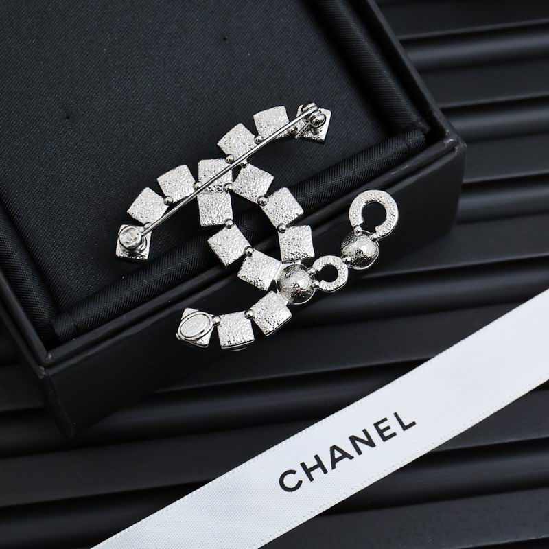Chanel Brooch 04lyh152 (3)