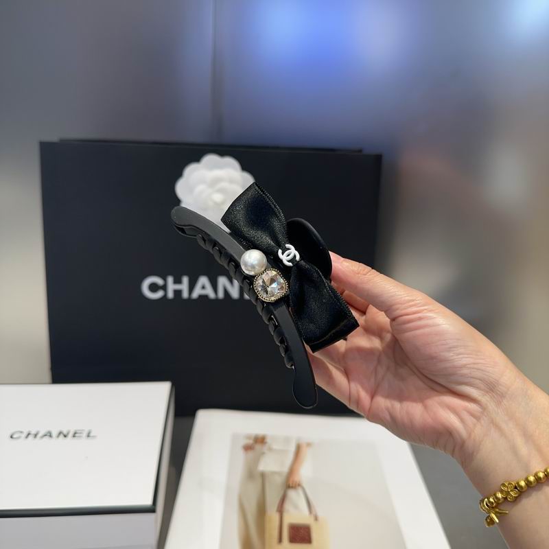 Chanel Hair grab clip hh (105)
