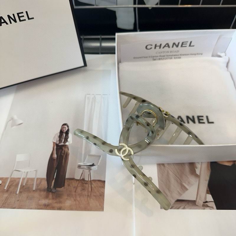 Chanel Hair grab clip hh (44)