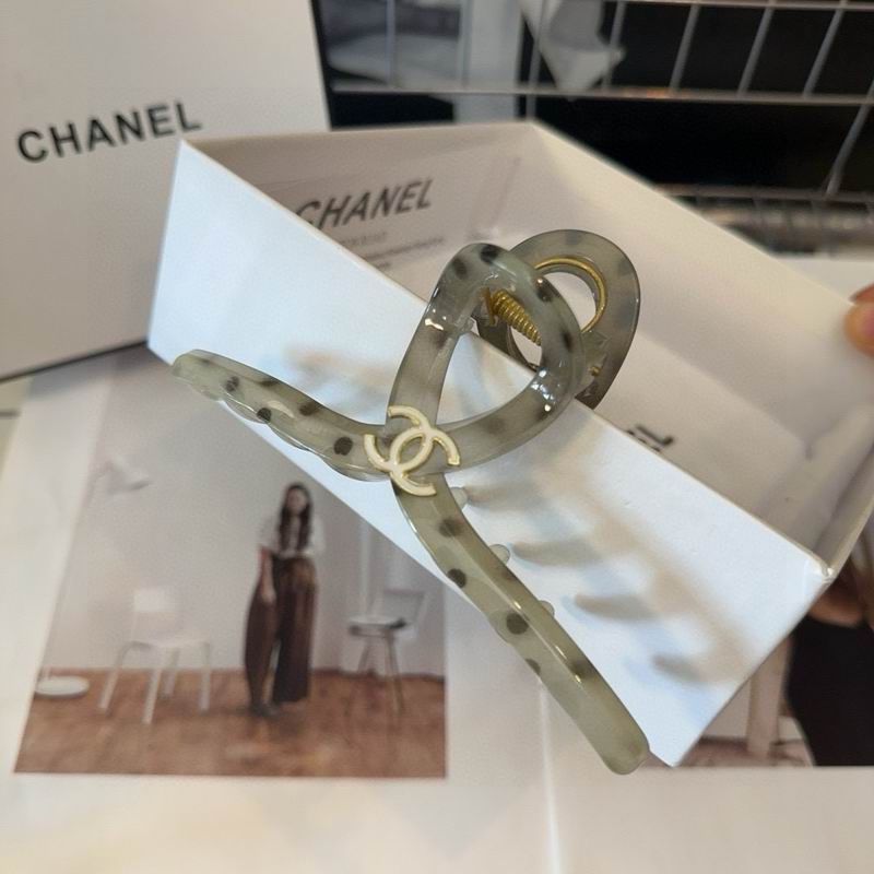 Chanel Hair grab clip hh (45)