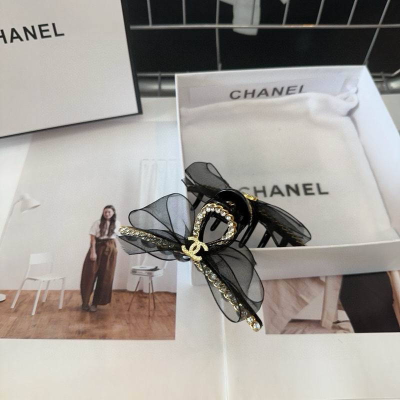 Chanel Hair grab clip hh (50)