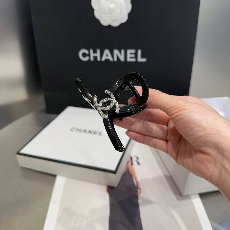 Chanel Hair grab clip hh (60)