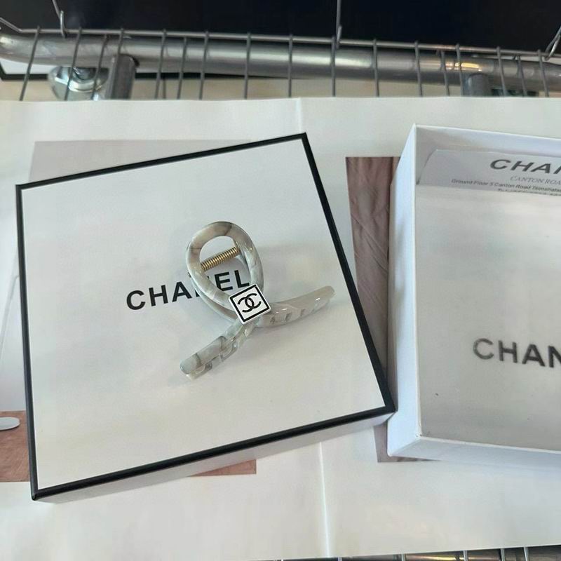 Chanel Hair grab clip hh (88)