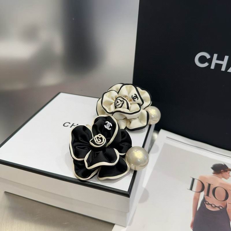 Chanel Hairpin hh (15)