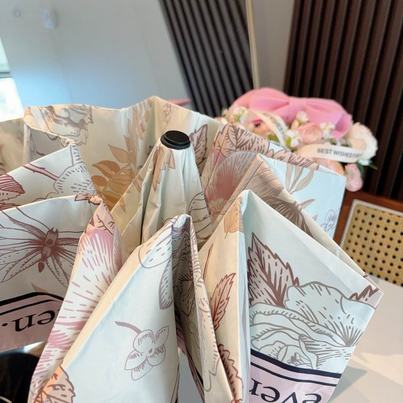 Chanel Umbrella (140)