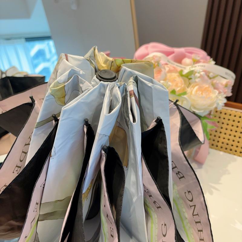 Chanel Umbrella (284)