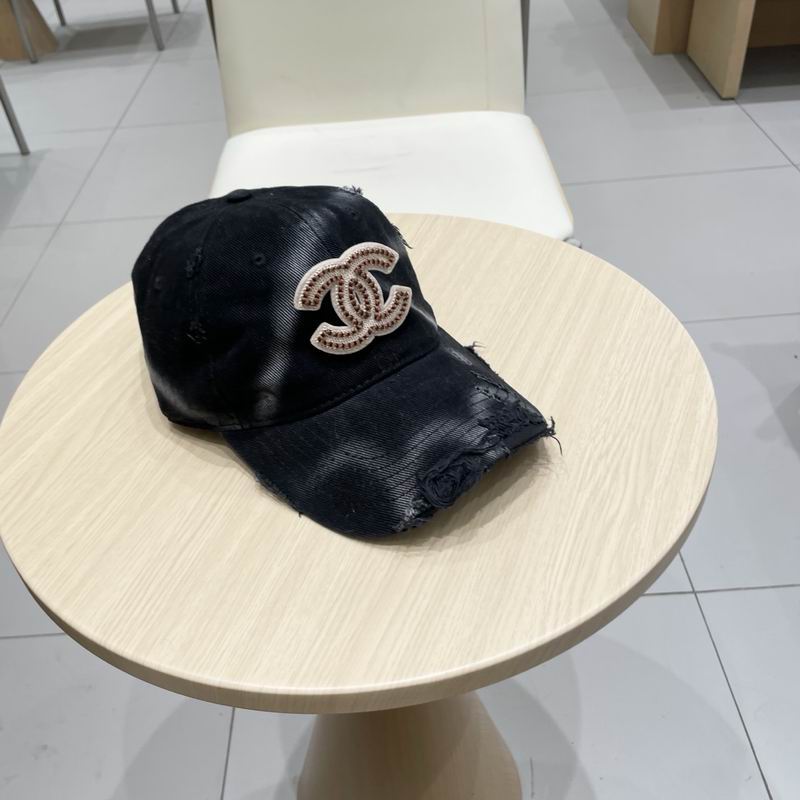 Chanel cap (101)