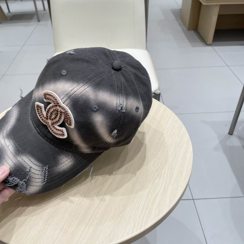 Chanel cap (107)