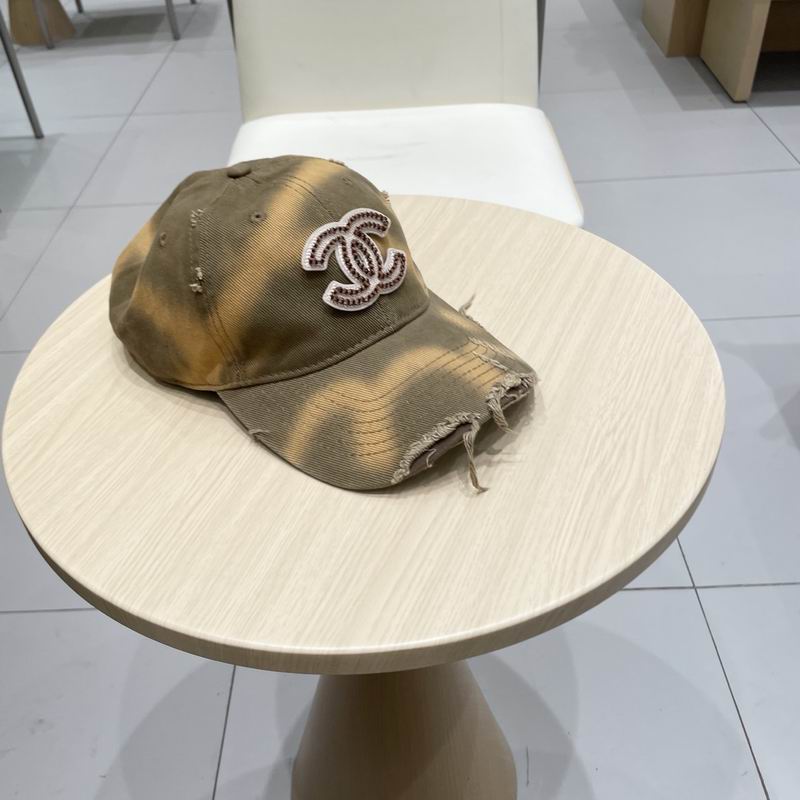 Chanel cap (119)
