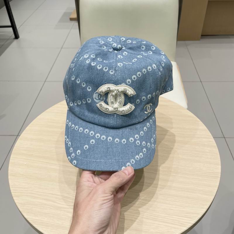 Chanel cap (122)