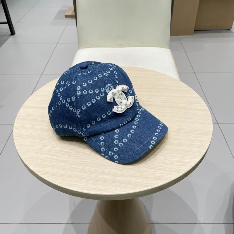 Chanel cap (139)