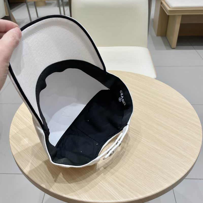 Chanel cap (72)