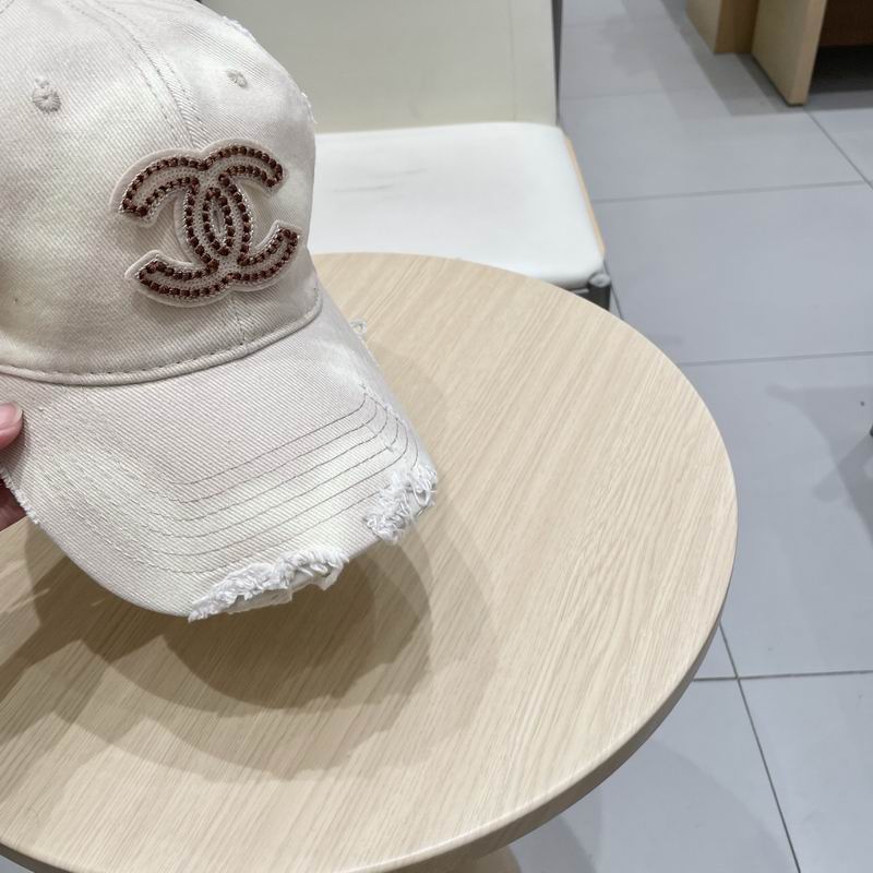 Chanel cap (82)