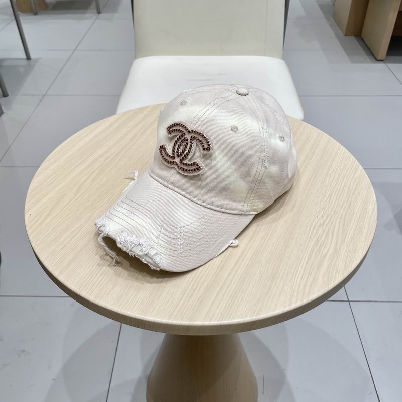 Chanel cap (84)