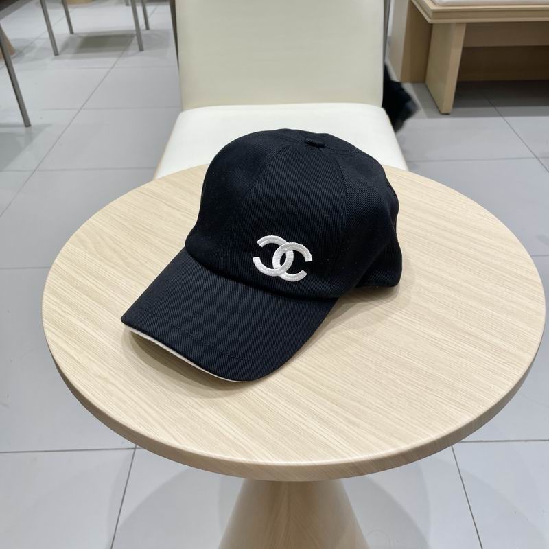 Chanel cap (88)