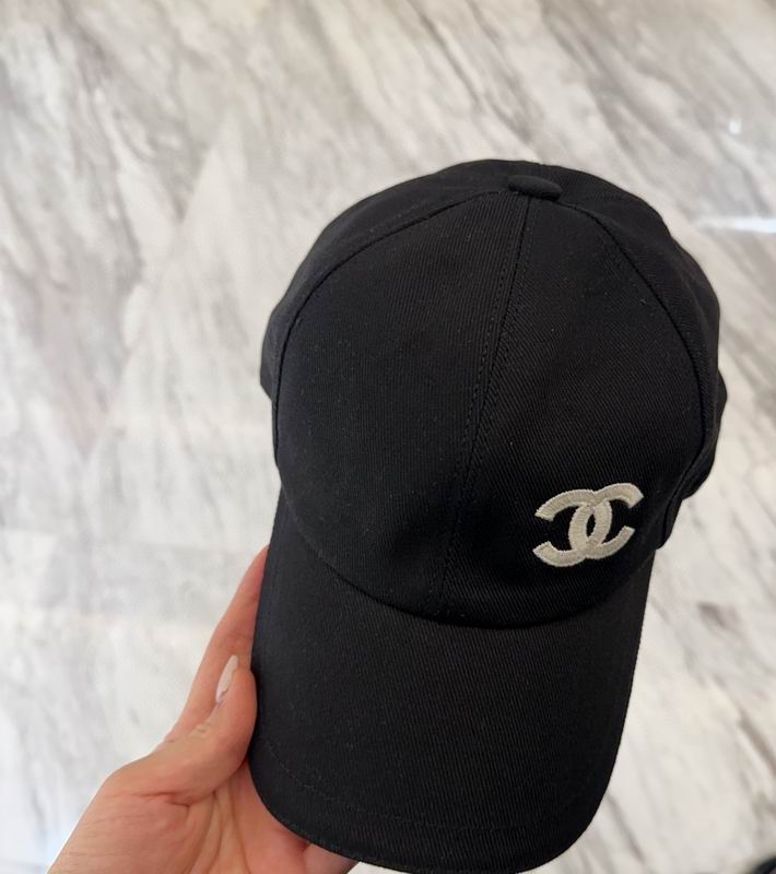 Chanel cap dx (136)