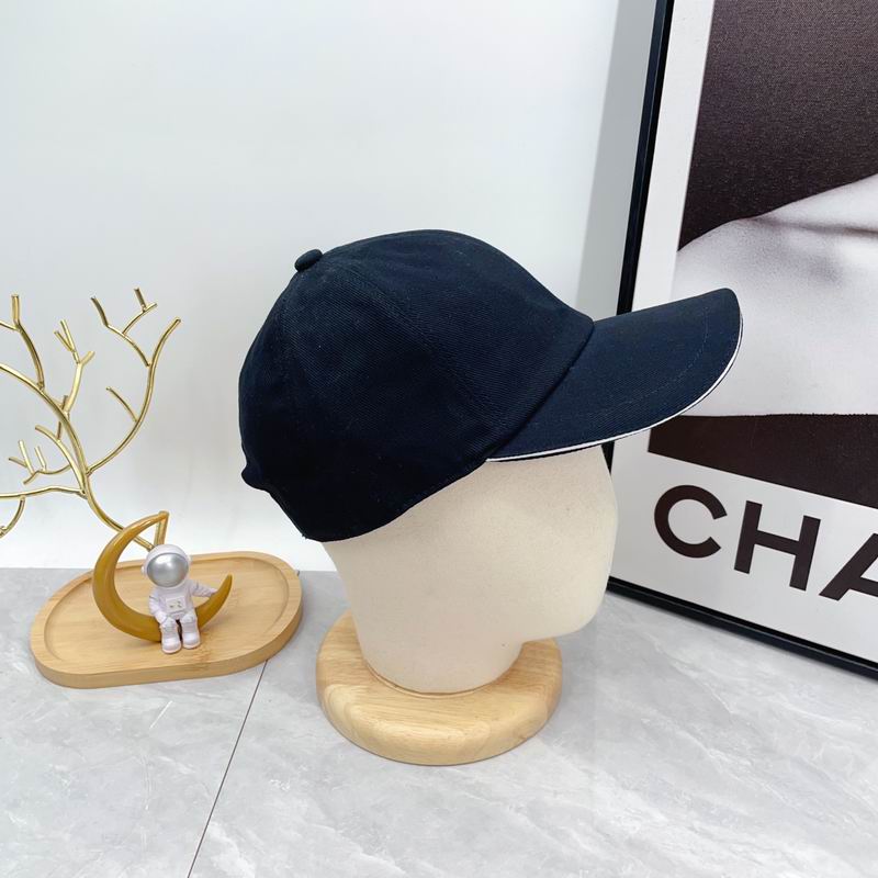 Chanel cap dx (17)