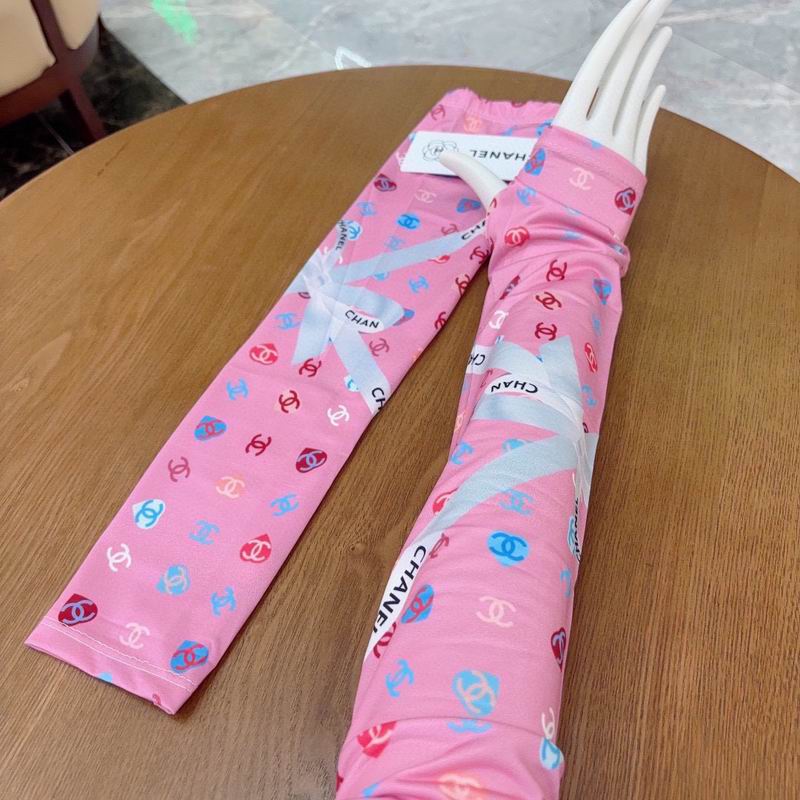 Chanel oversleeve hh (64)