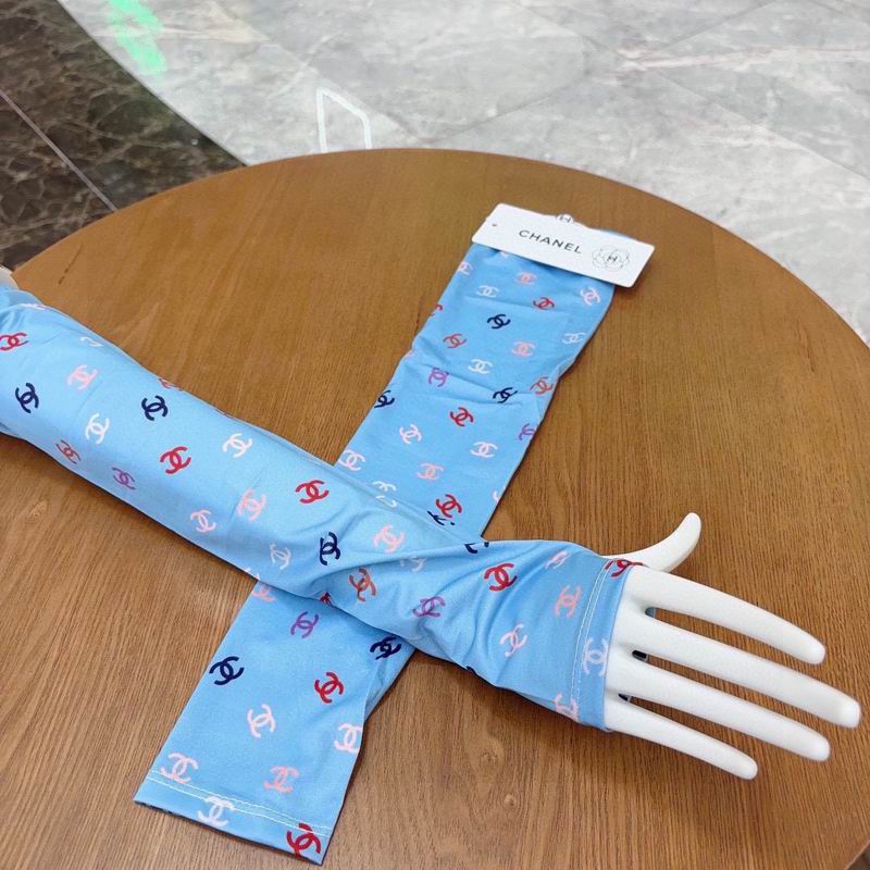 Chanel oversleeve hh (9)