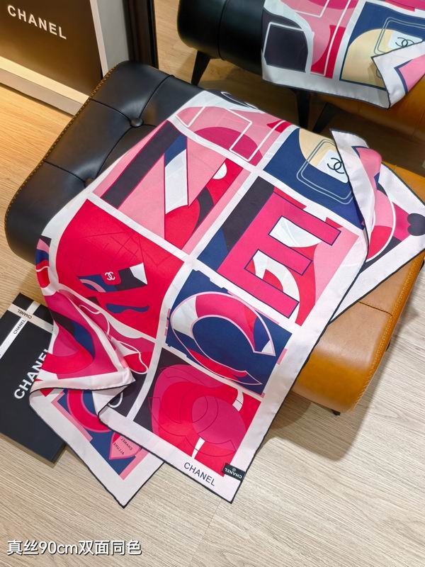 Chanel silk Scarf 90X90cm E18 (7)