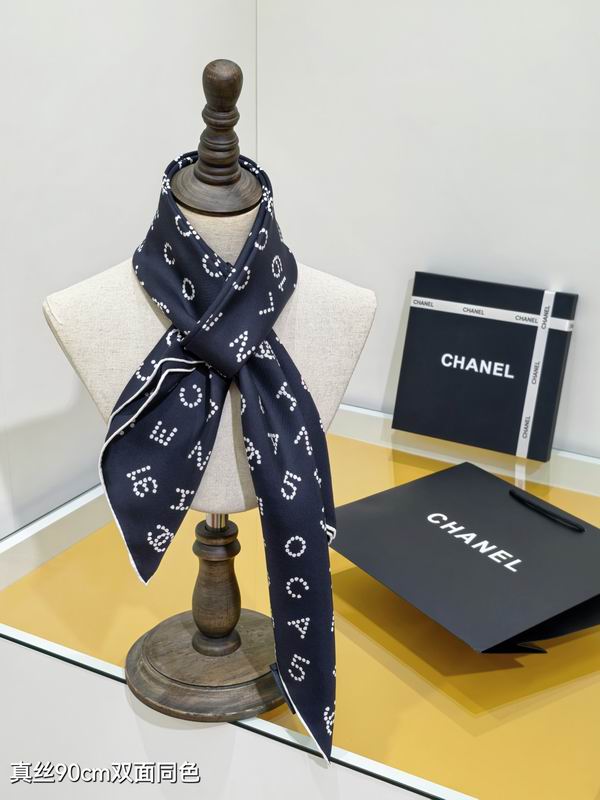 Chanel silk scarf 90X90cm E15 (11)