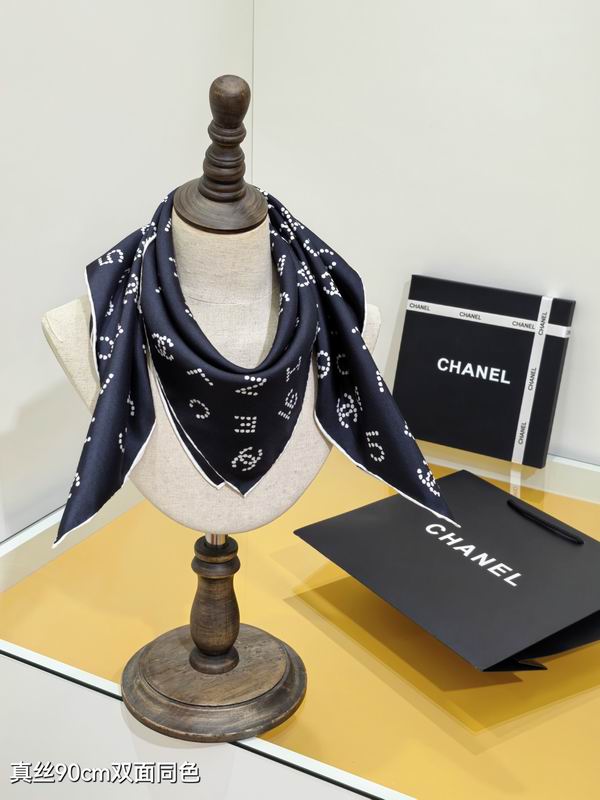 Chanel silk scarf 90X90cm E15 (12)