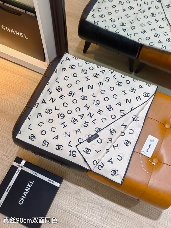 Chanel silk scarf 90X90cm E15 (8)