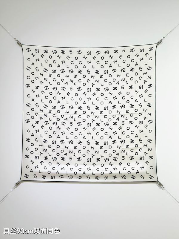 Chanel silk scarf 90X90cm E15 (9)