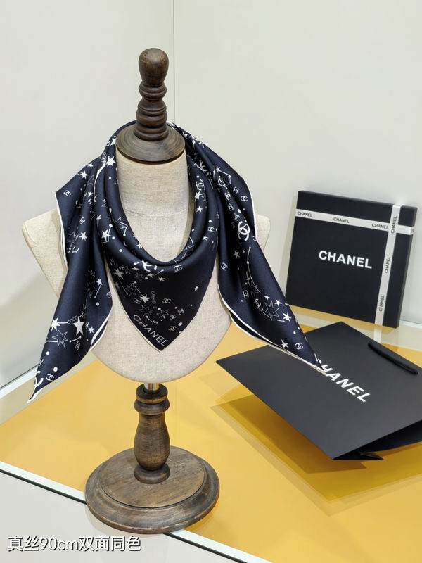 Chanel silk scarf 90X90cm E17 (12)