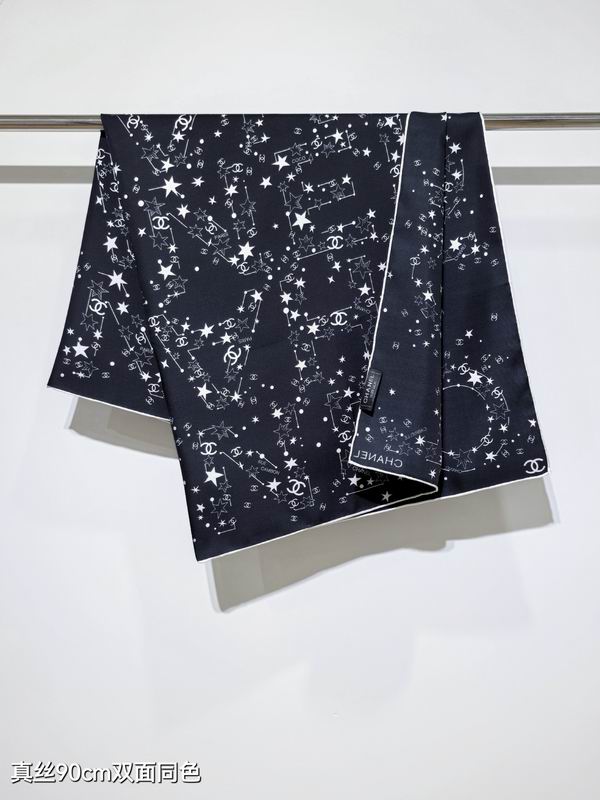 Chanel silk scarf 90X90cm E17 (13)
