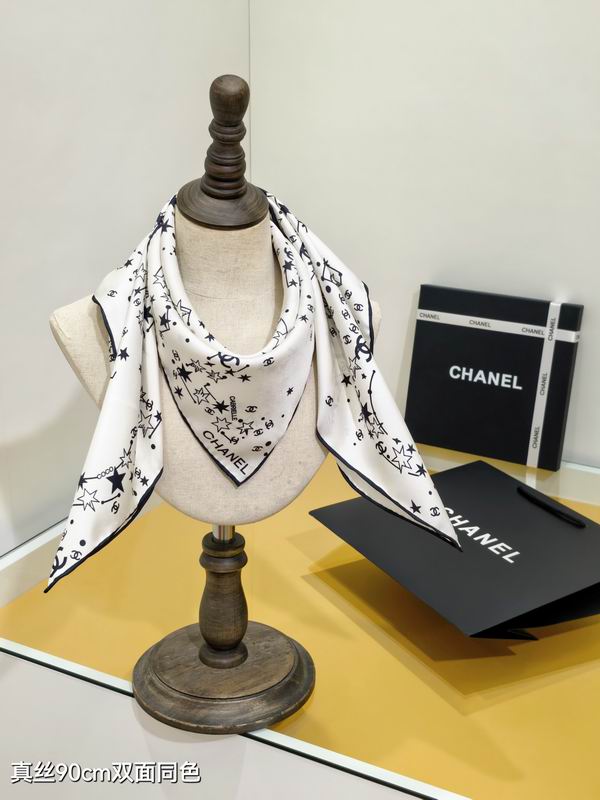 Chanel silk scarf 90X90cm E17 (3)