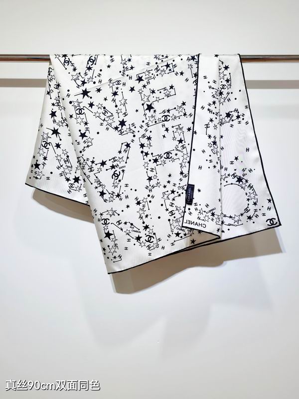 Chanel silk scarf 90X90cm E17 (4)