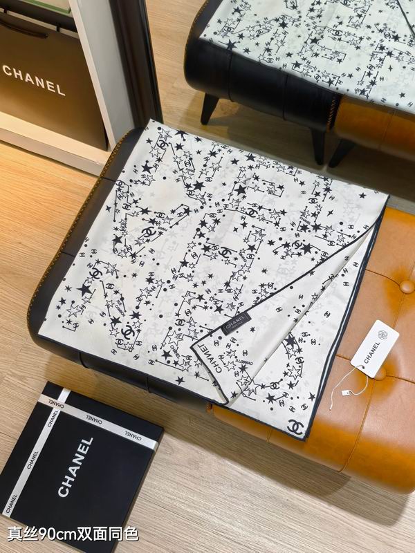 Chanel silk scarf 90X90cm E17 (8)