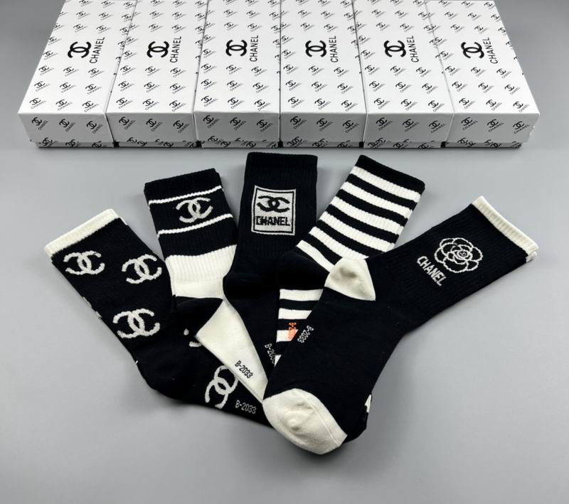 Chanel socks (40)