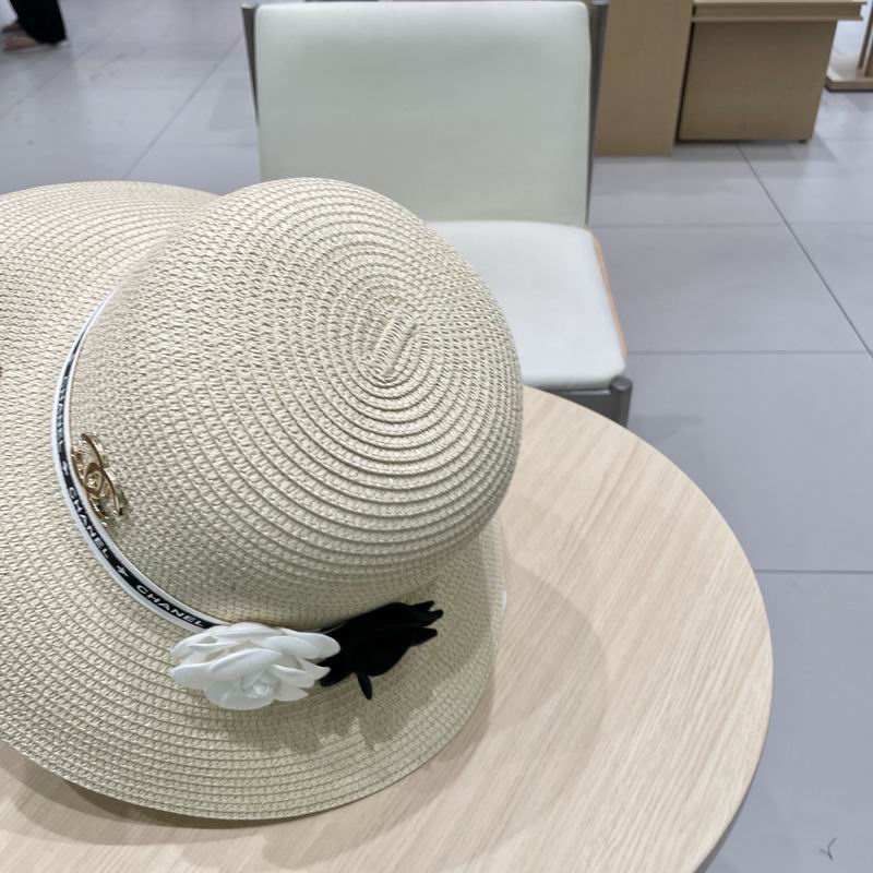 Chanel top hat (120)