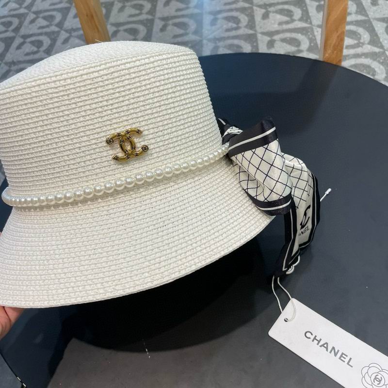 Chanel top hat (165)