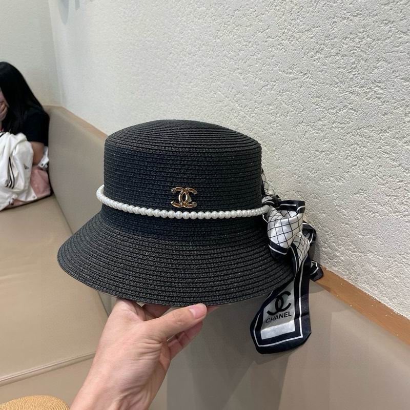 Chanel top hat (170)
