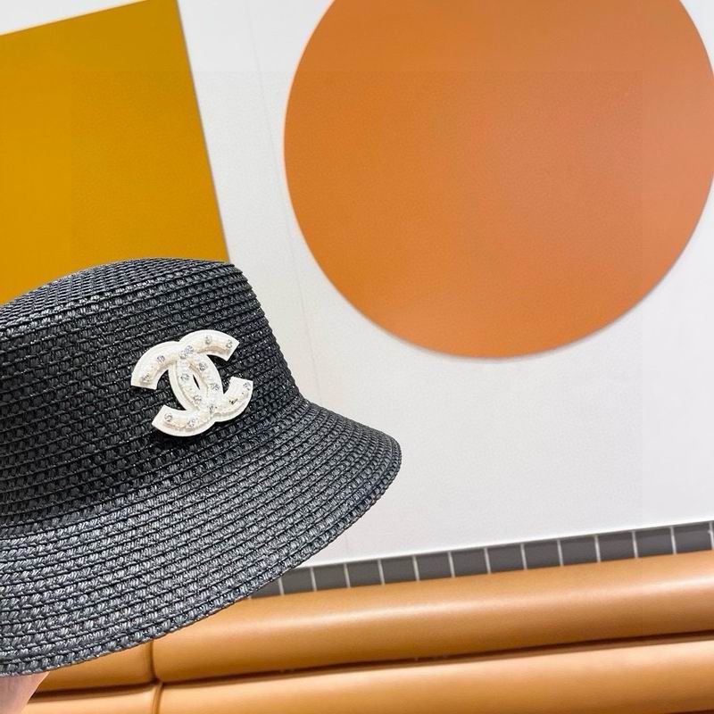 Chanel top hat (190)