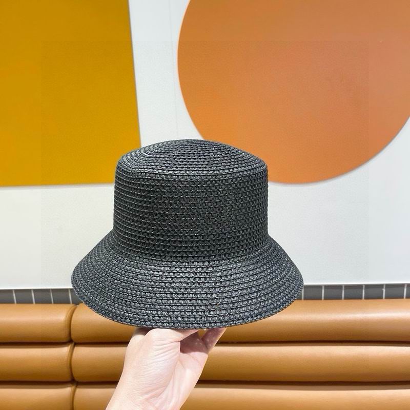 Chanel top hat (192)