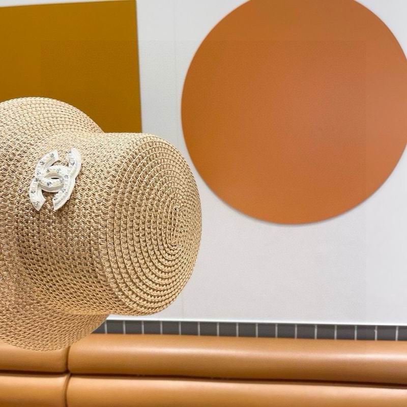 Chanel top hat (198)