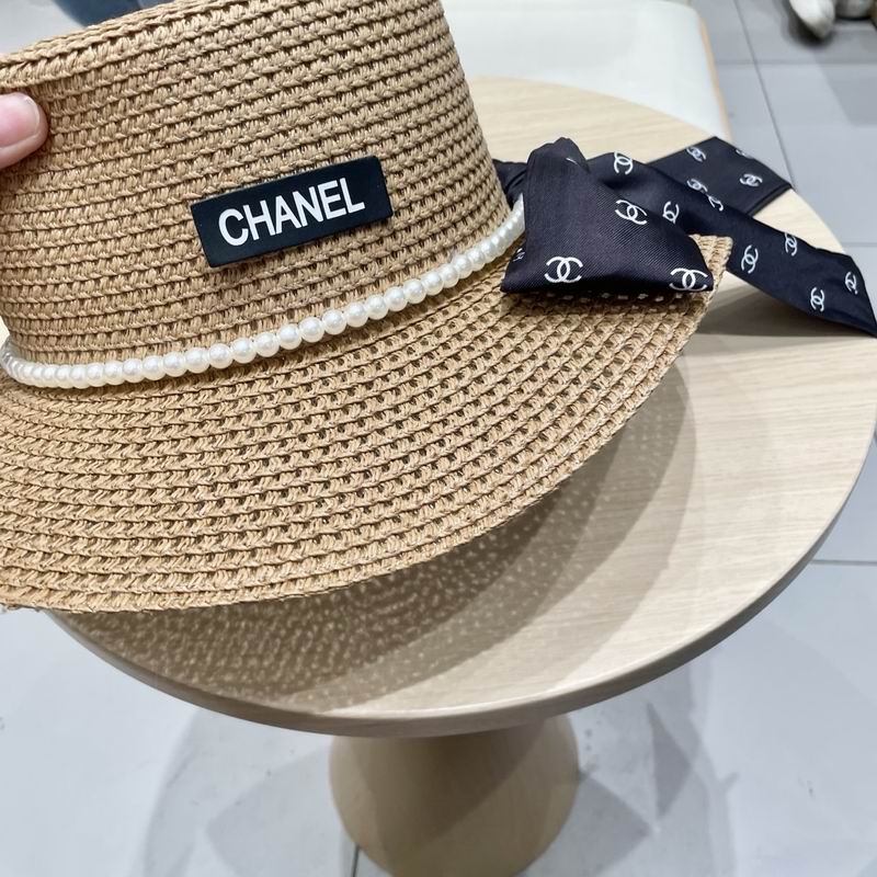 Chanel top hat (200)