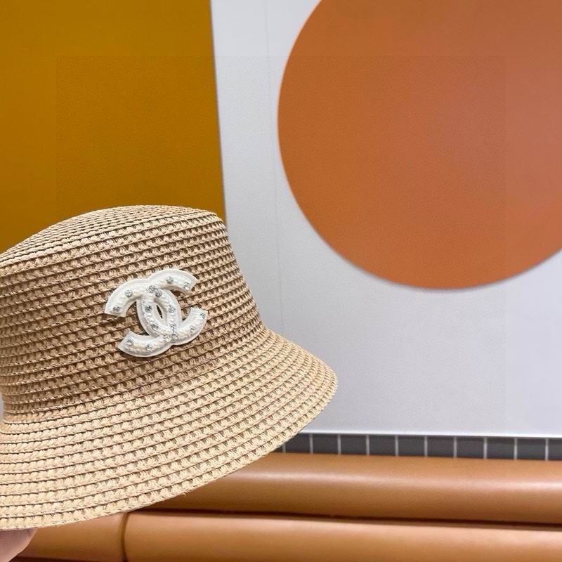 Chanel top hat (201)